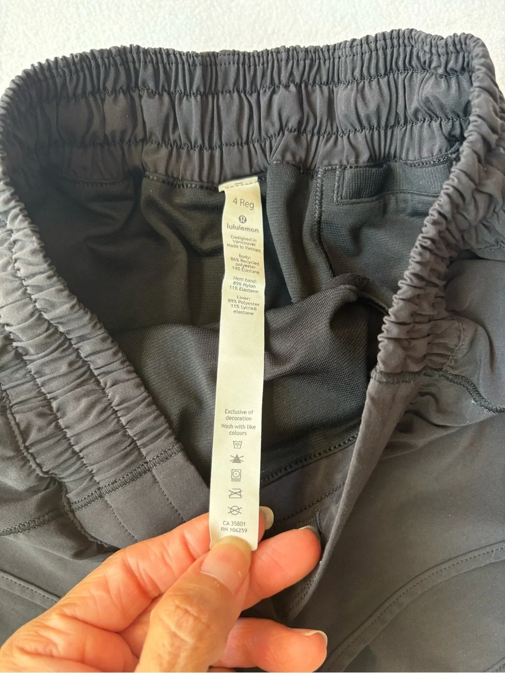 lululemon athletica lightweight athletic